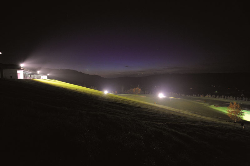Beheizt und mit Flutlicht: die Driving Range